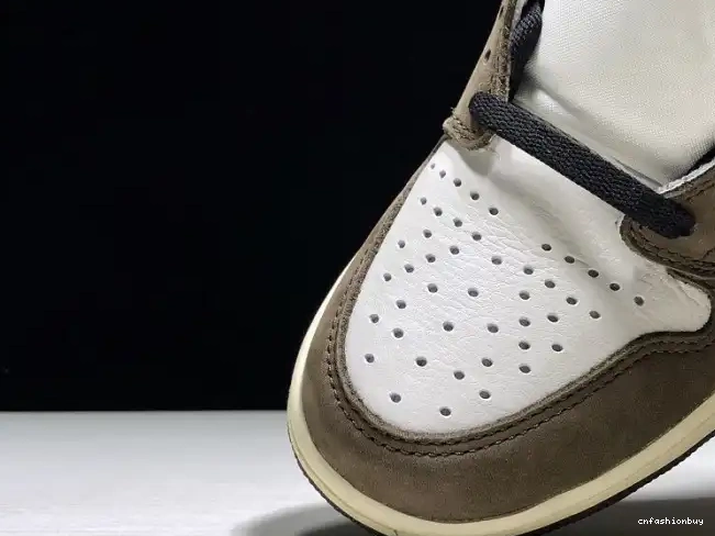 100 Air x CD4487 Travis Jordan 'Mocha' High Scott Retro 1 - OG 0701